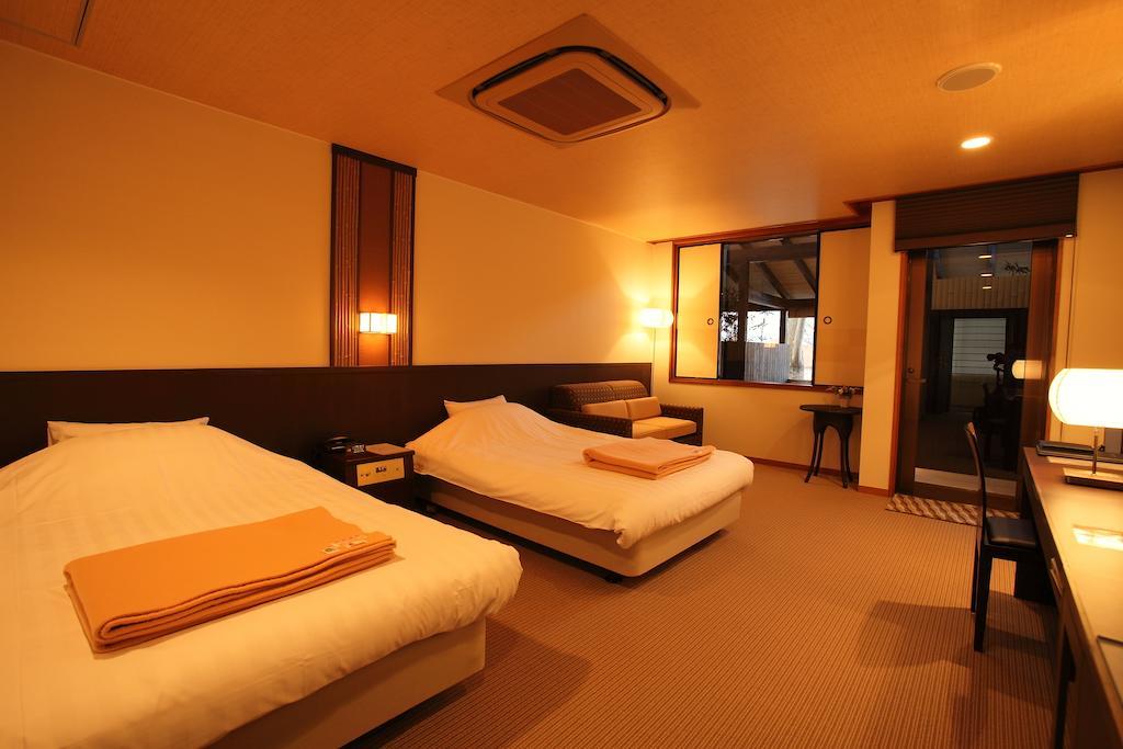 Hotel Yumeshizuku - Renovation From May 12 Until End Of July - Minamiaso Room photo